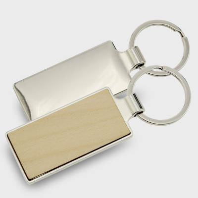 Loisto Wooden Keychain with natural birch color