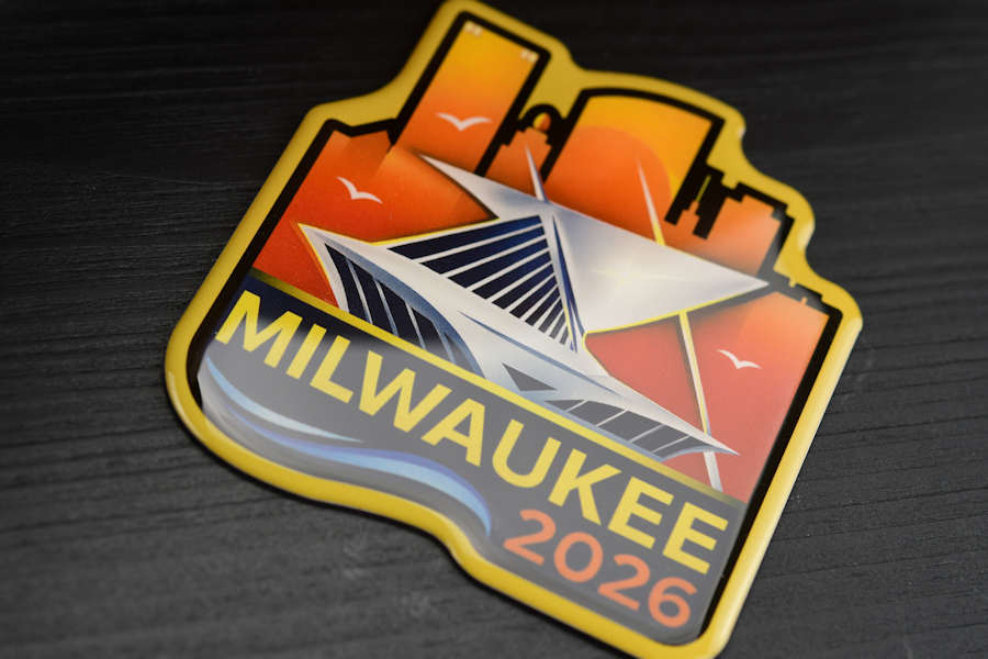 Souvenir Magnets with clear 3D cast doming