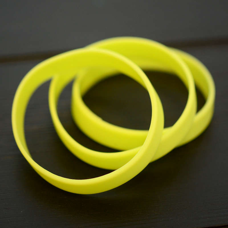 Yellow Silicone Wristband stock model at 202x12mm