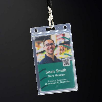 Translucent Fully enclosed vertical ID-card holder for access cards